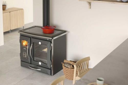 Holzherd Suprema 4.0 von La Nordica